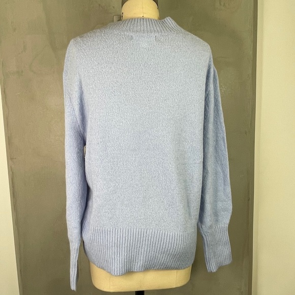 Cozy V-Neck Sweater - Picture 5 of 9